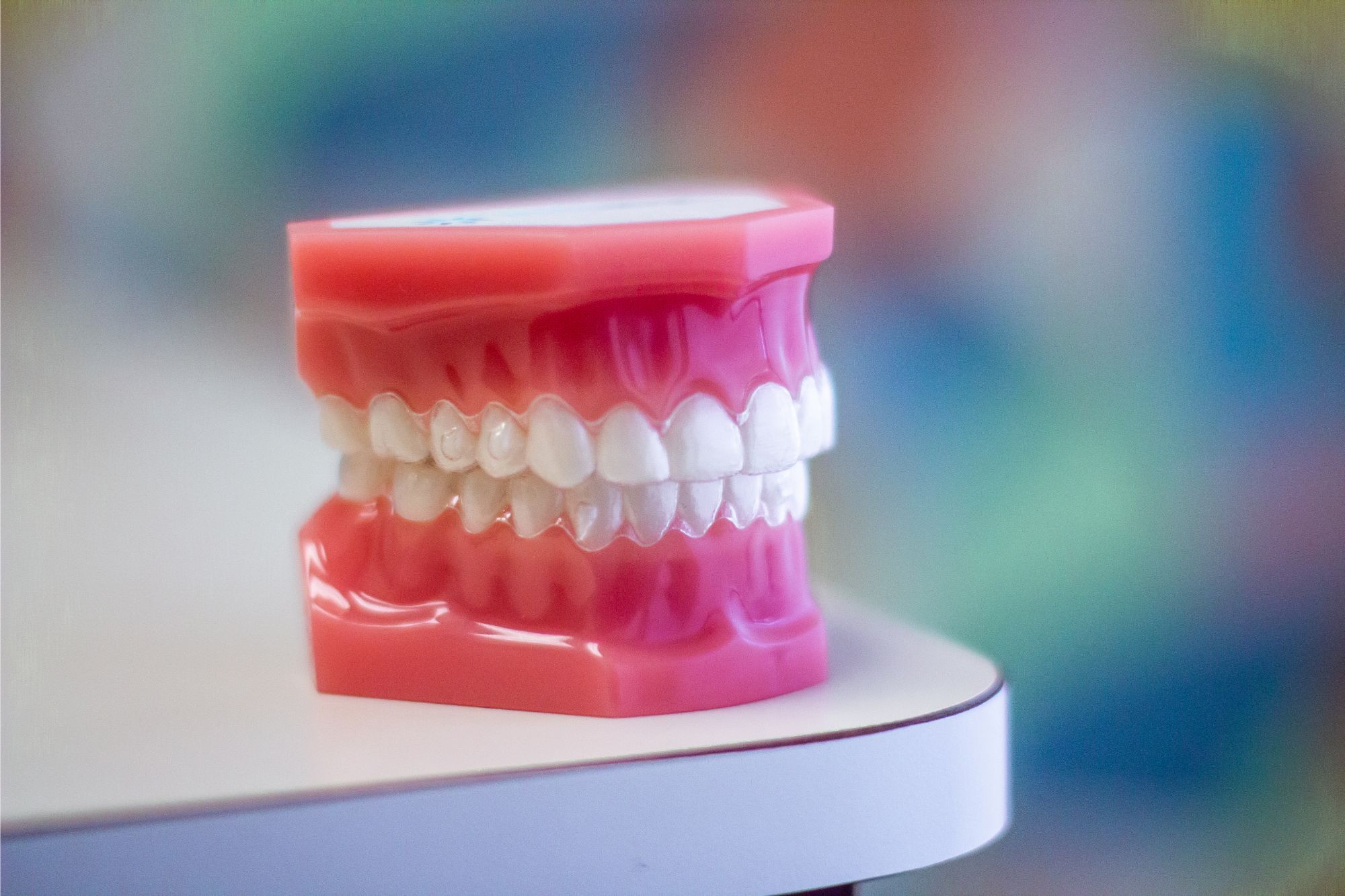 Clear aligner tray